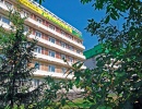 Отель "Солнечный" летом 